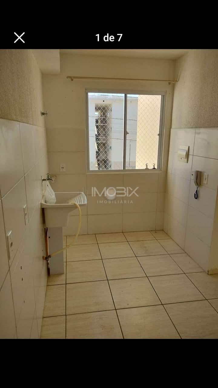 Apartamento por R 115 mil em Campo Largo, com 2 quartos e port...
