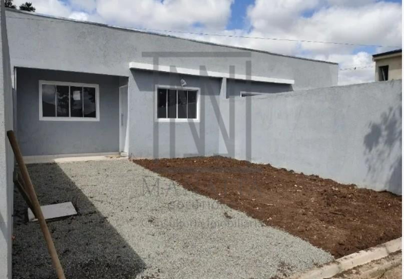Casa no Cajuru com 2 Quartos e Garagem por R  250.000,00  Val...