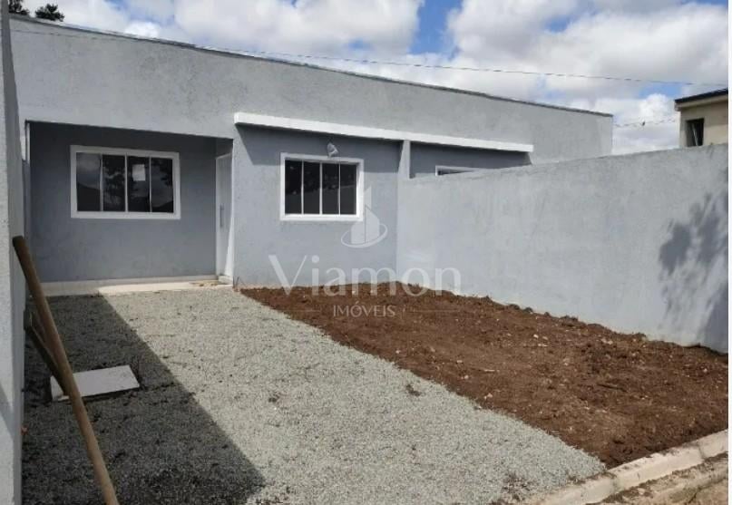Casa no Cajuru com 2 Quartos e Garagem por R  250.000,00  Val...
