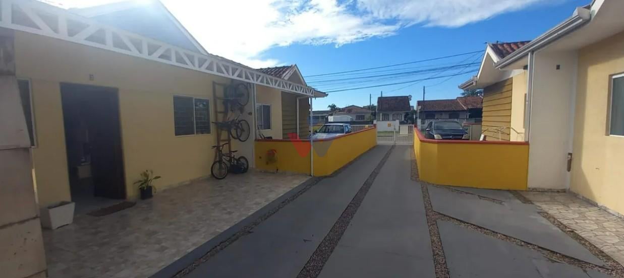 Casa com 3 dormitórios à venda,49.00 m , Balneario Piçarras, G...