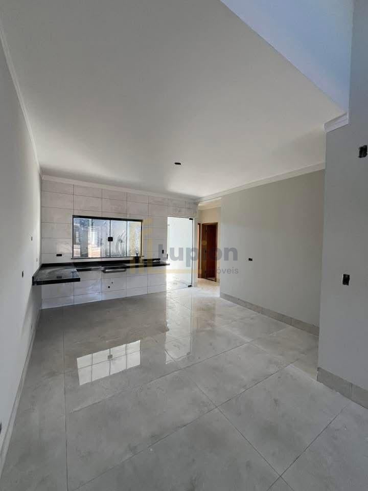Casas no Jardim Rio de Janeiro com 3 Quartos e Área Gourmet. R...