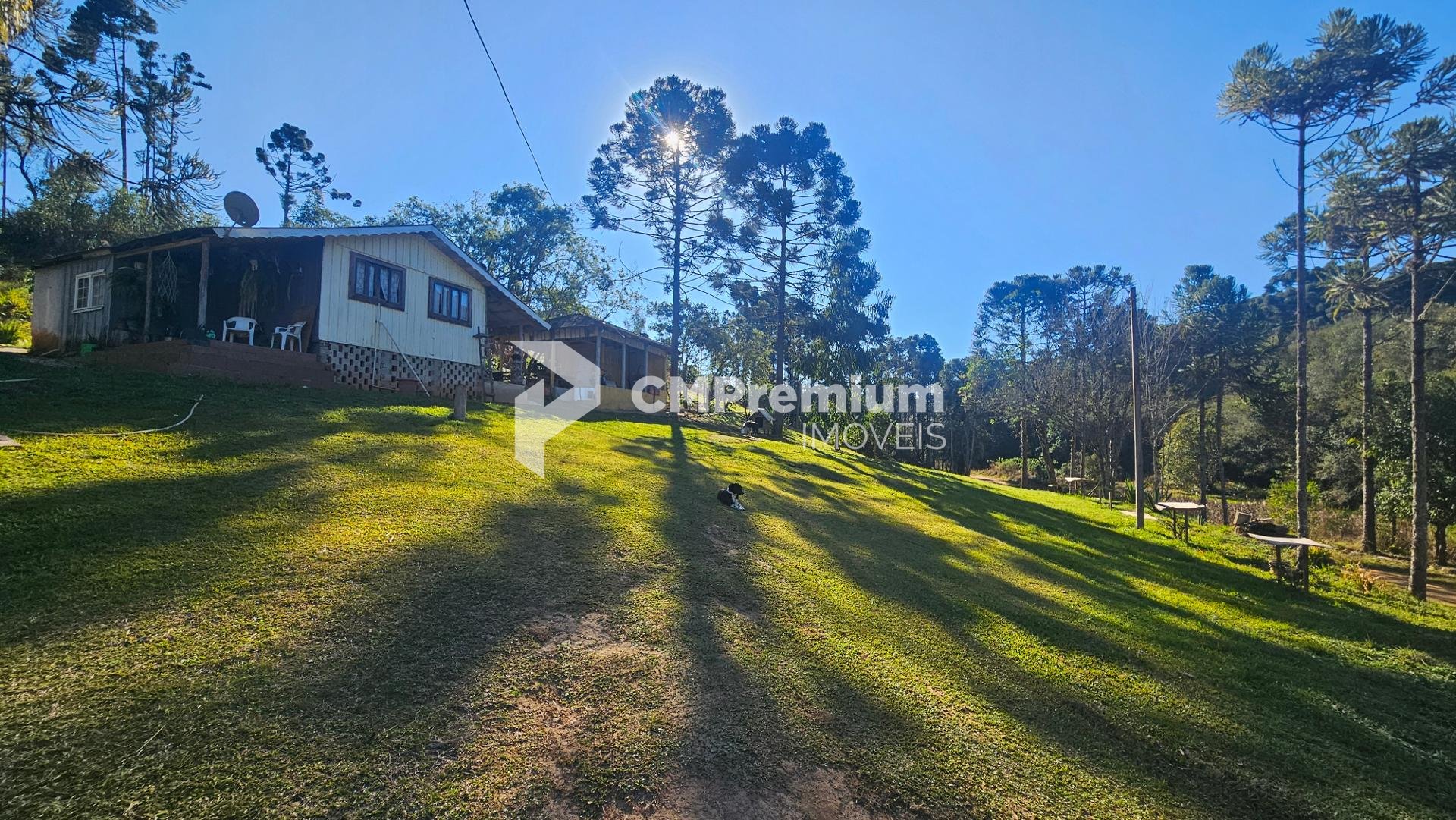 Chácara com 48400m  , aceita imóvel como parte do pagamento, C...