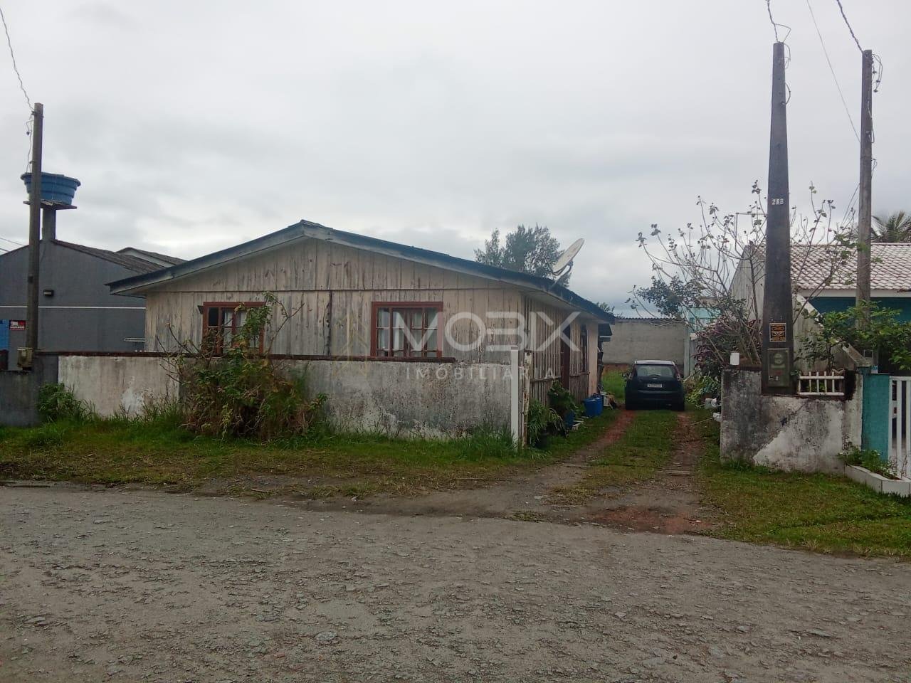 Casa na Praia a 200m do Mar  Terreno Amplo em Localização Pri...