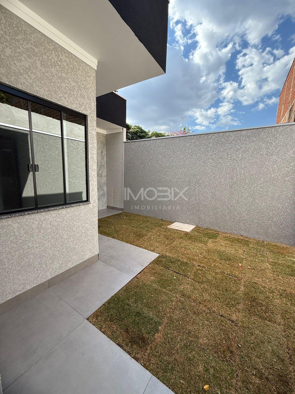 Casa com 3 Quartos e Área Gourmet no Jardim Itaparica, Maringá...