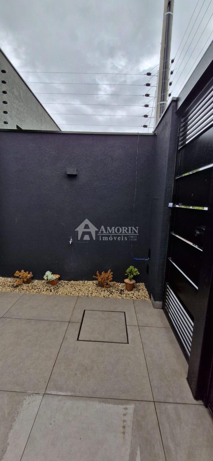Casa com 3 Quartos e Suíte no Jardim São Paulo.  R  350.000,00