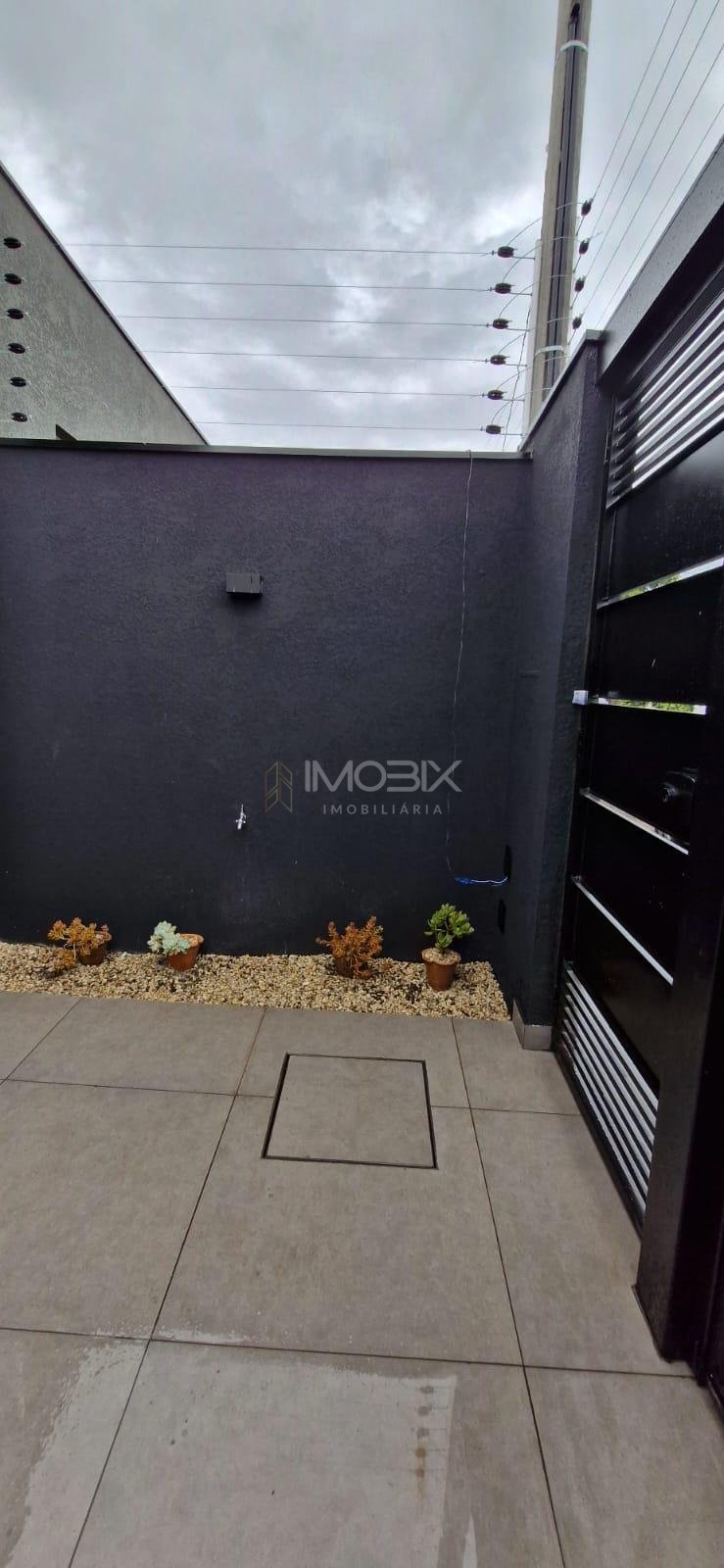 Casa com 3 Quartos e Suíte no Jardim São Paulo.  R  350.000,00