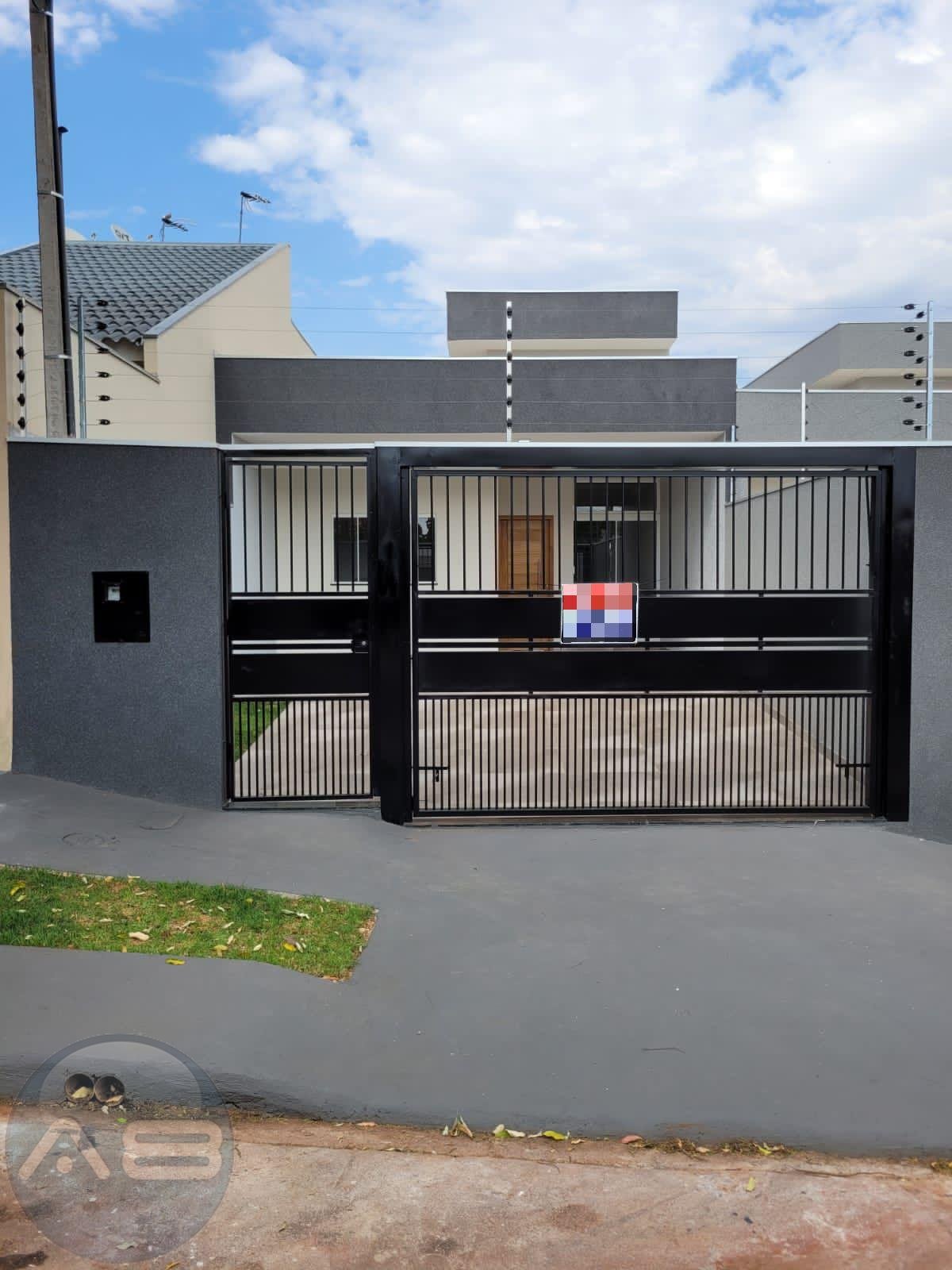 Casa com 3 Quartos, Suíte e Varanda Gourmet no Jardim Novo Oás...
