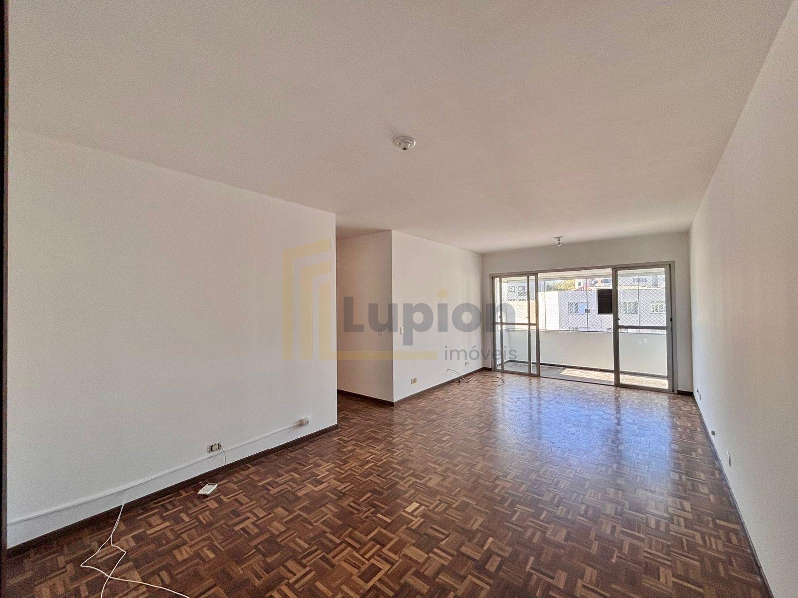 Apartamento com 3 dormitórios à venda, Alto da Glória, viva co...