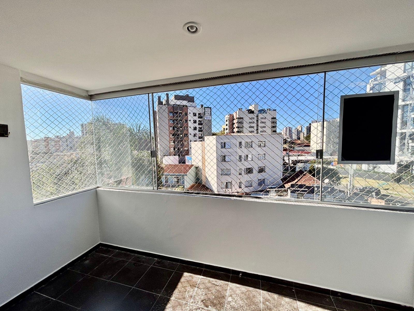Apartamento com 3 dormitórios à venda, Alto da Glória, viva co...