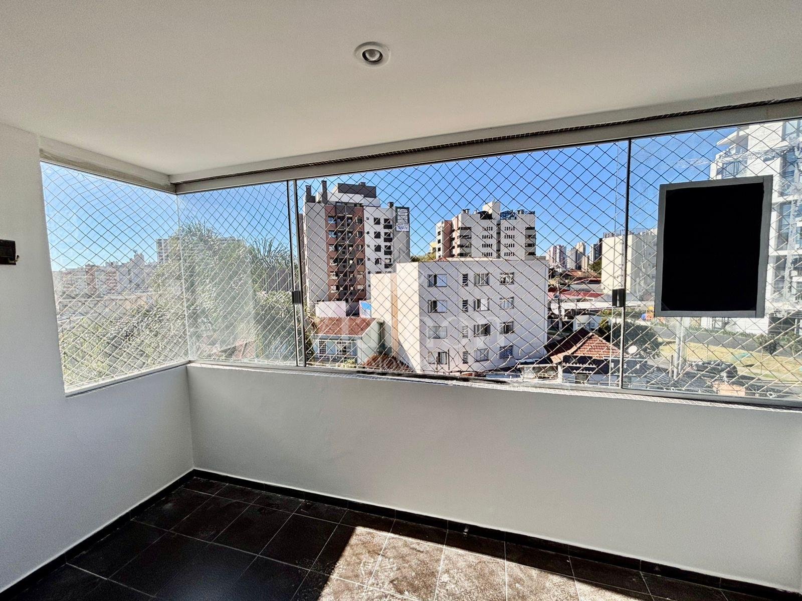 Apartamento com 3 dormitórios à venda, Alto da Glória, viva co...