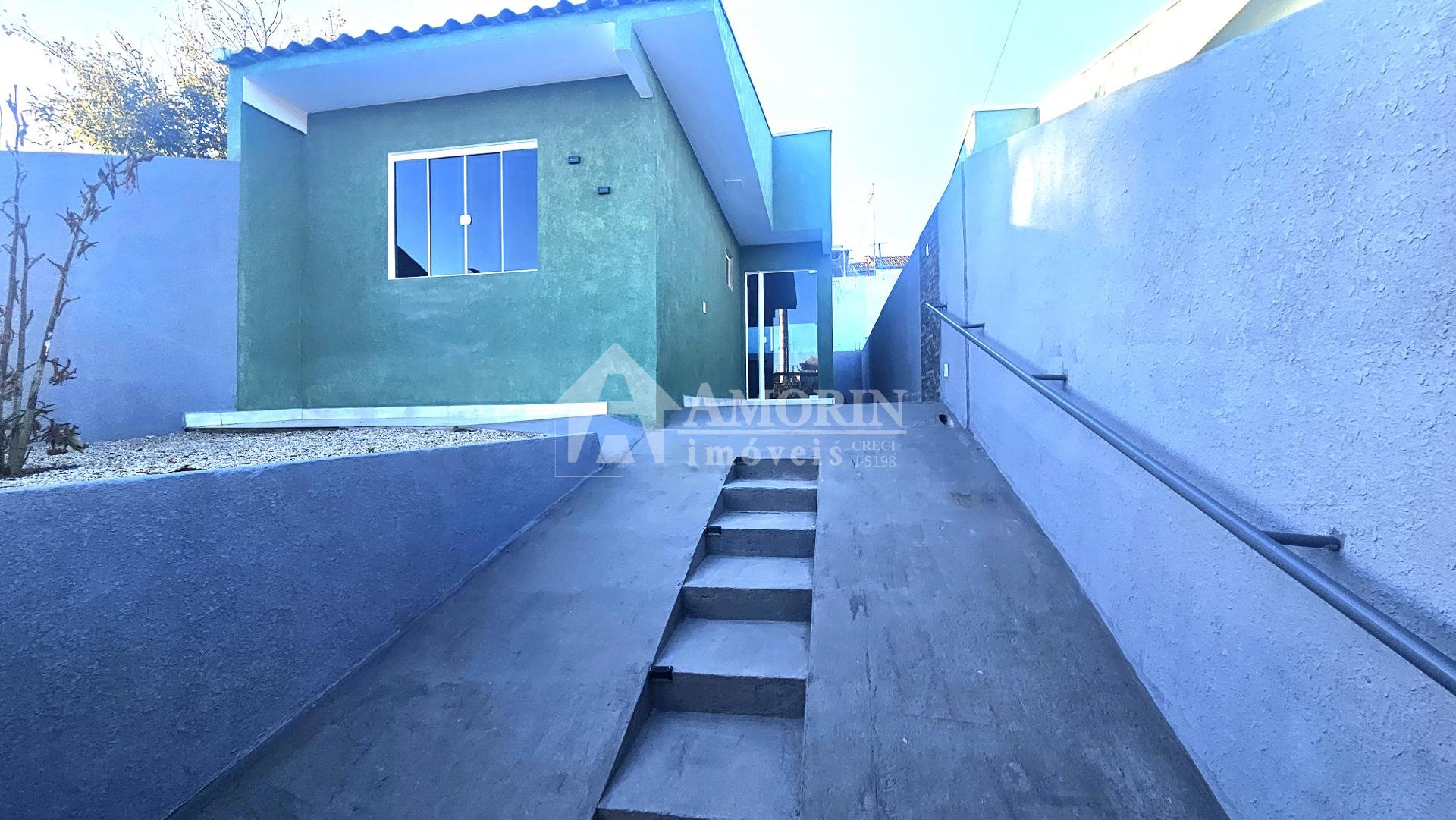 Casa com 2 dormitórios à venda, 43 m  por R  355.000,00 - Igua...