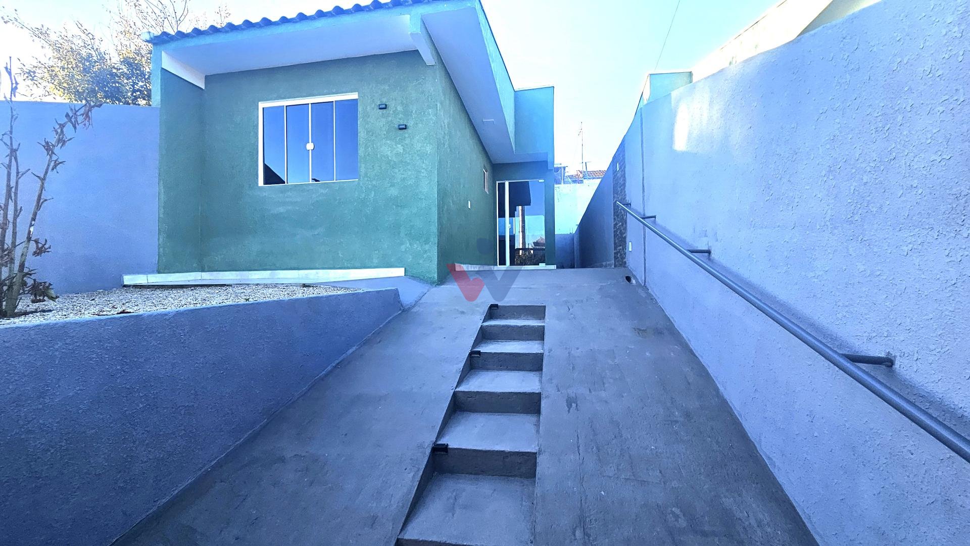 Casa com 2 dormitórios à venda, 43 m  por R  355.000,00 - Igua...