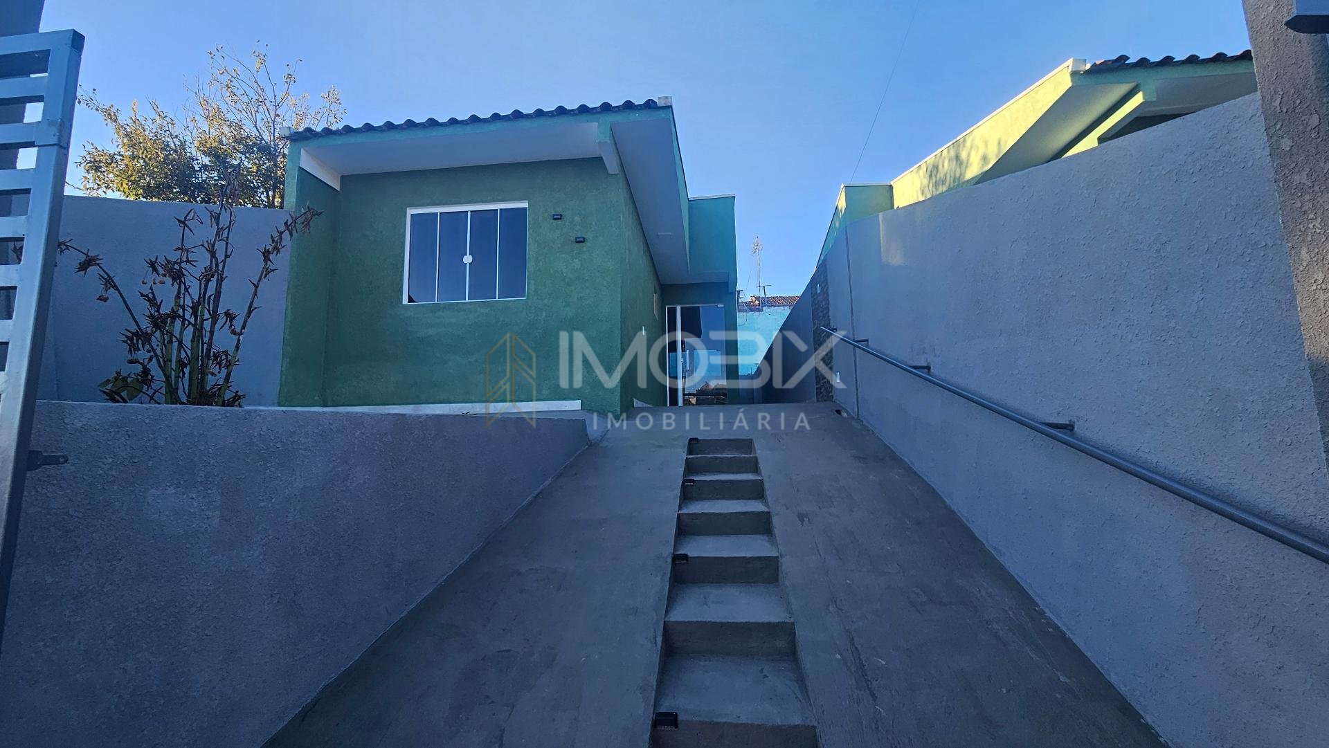 Casa com 2 dormitórios à venda, 43 m  por R  355.000,00 - Igua...