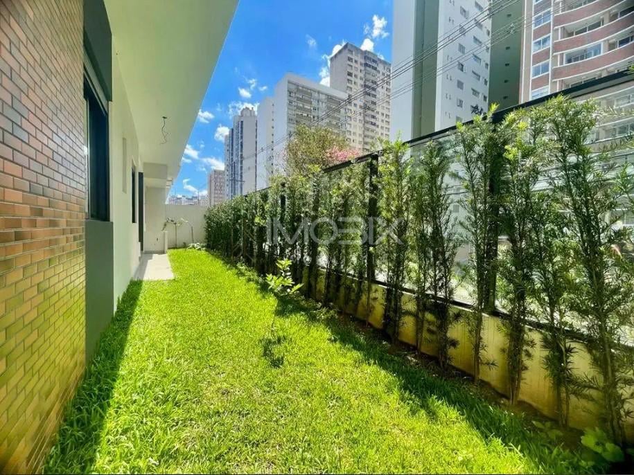 Garden de Alto Padrão com 3 Quartos e 2 Vagas em Bairro Nobre ...