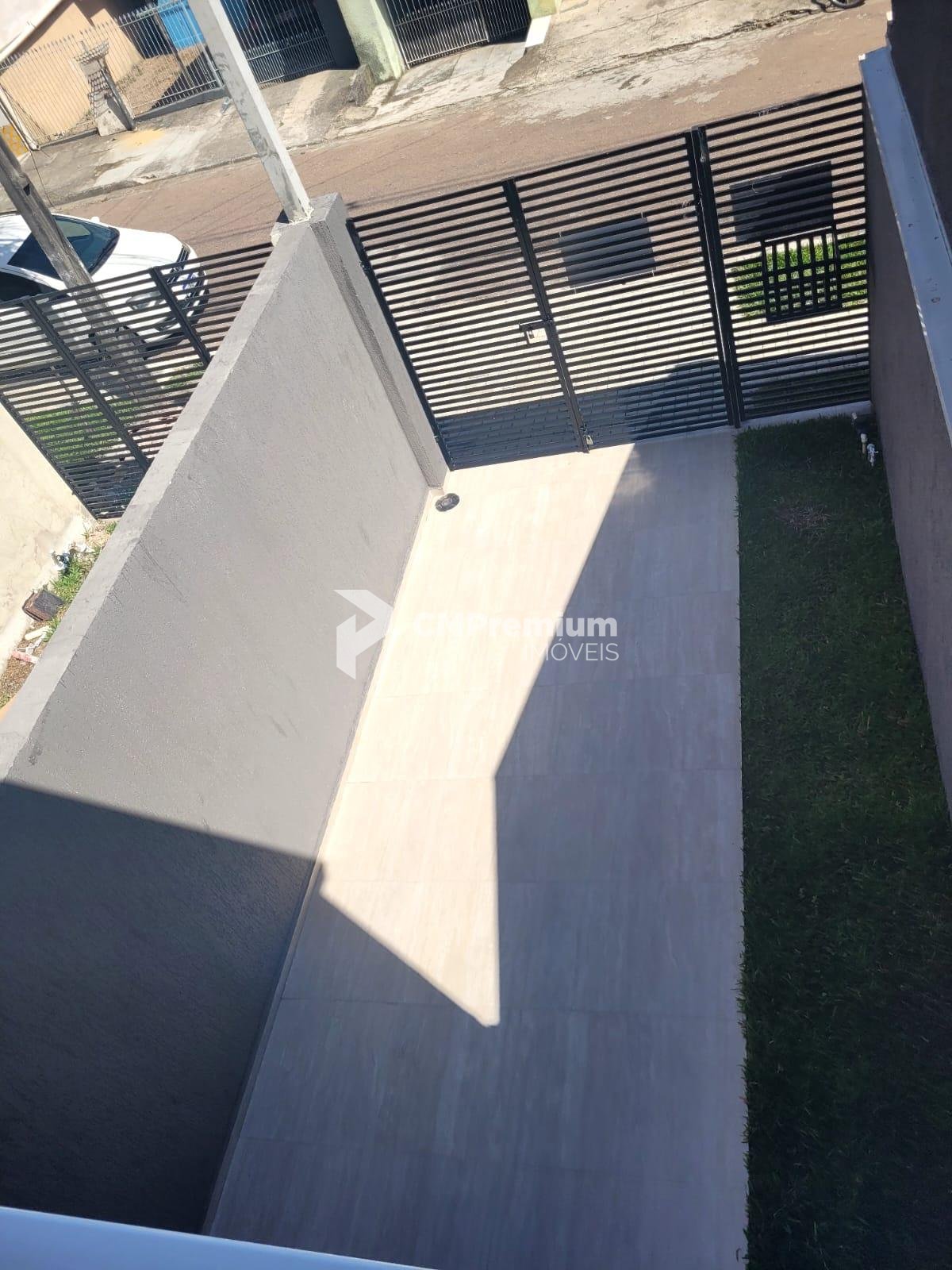 Triplex com 4 Quartos à Venda no Umbará  Valor Promocional R ...