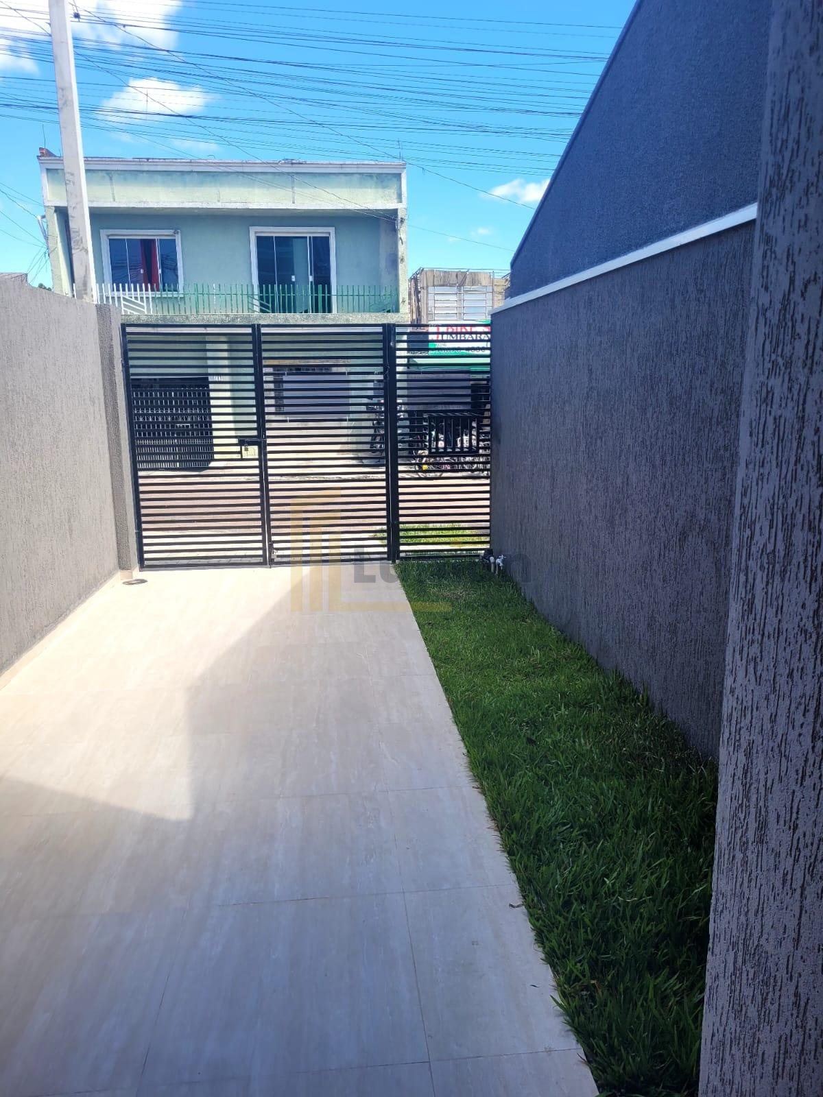Triplex com 4 Quartos à Venda no Umbará  Valor Promocional R ...