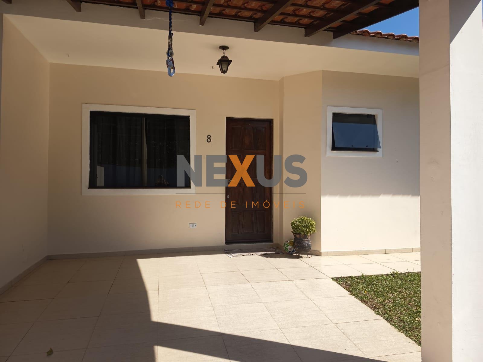 Casa com 81m , 03 quartos, bairro Estação, Araucária-PR