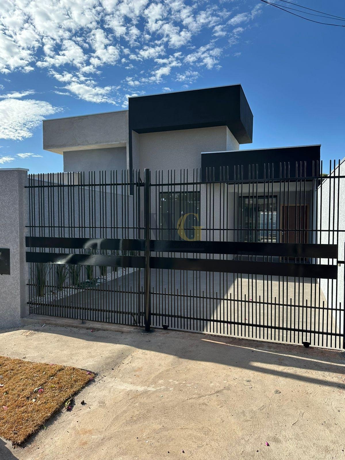 Linda Casa 3 Quartos com Suíte e Área Gourmet no Conjunto Paul...