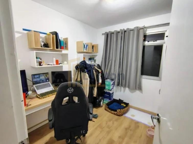 Apartamento 3 Quartos com Suíte e Sacada no Bairro Alto, Curitiba