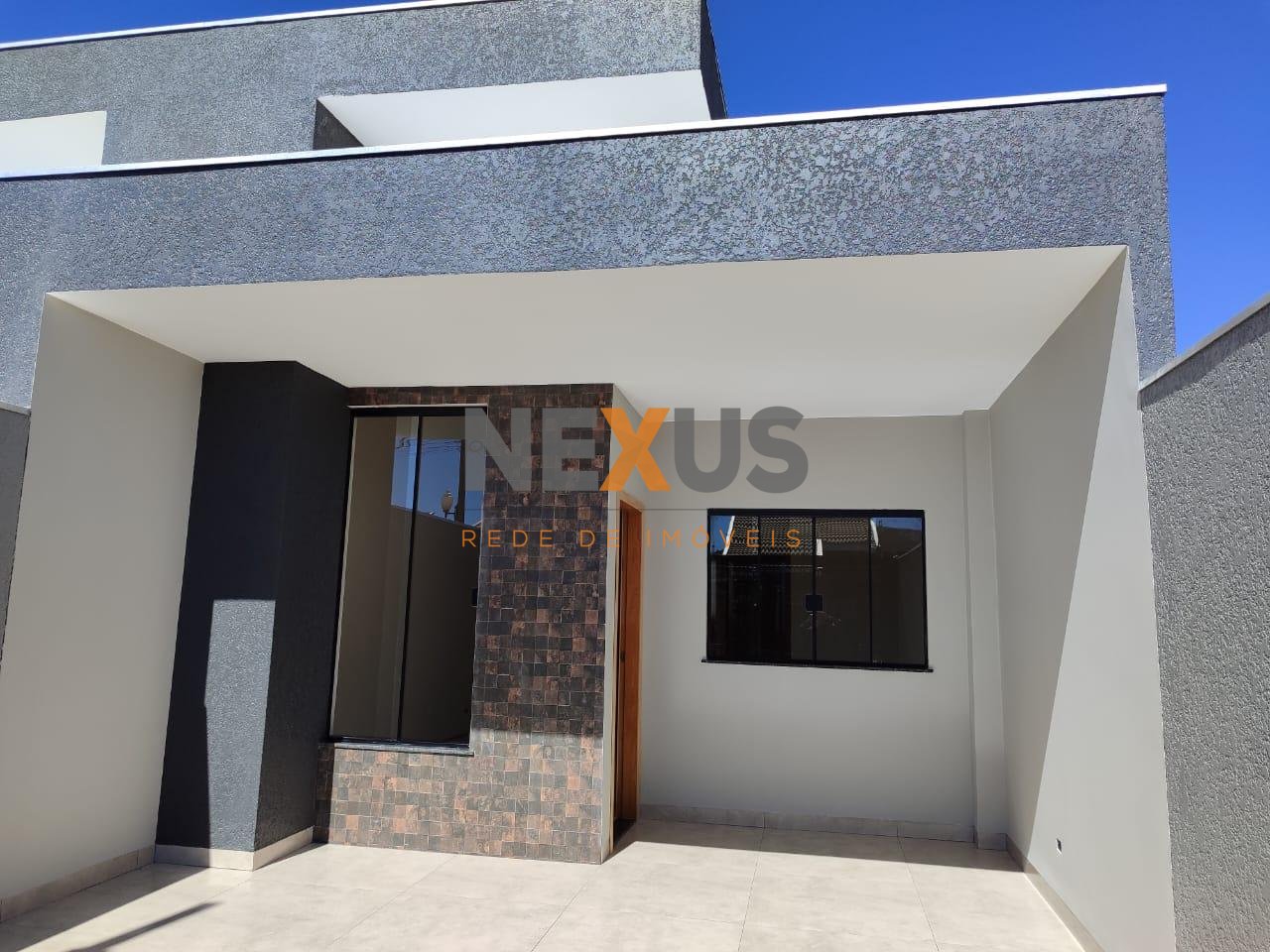 Linda Casa à Venda no Bairro Aurora 2 em Sarandi, 3 Quartos, S...