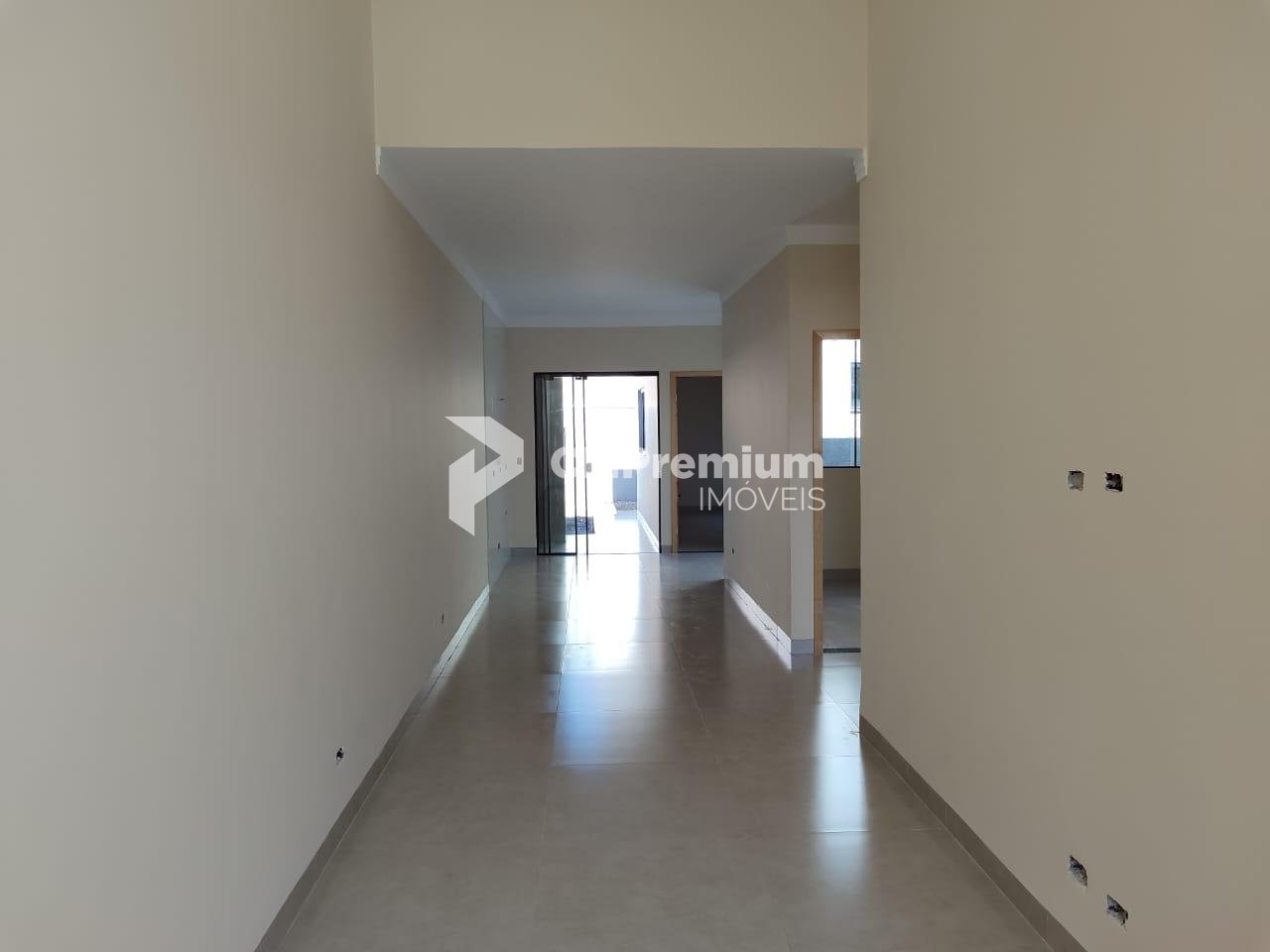 Linda Casa à Venda no Bairro Aurora 2 em Sarandi, 3 Quartos, S...
