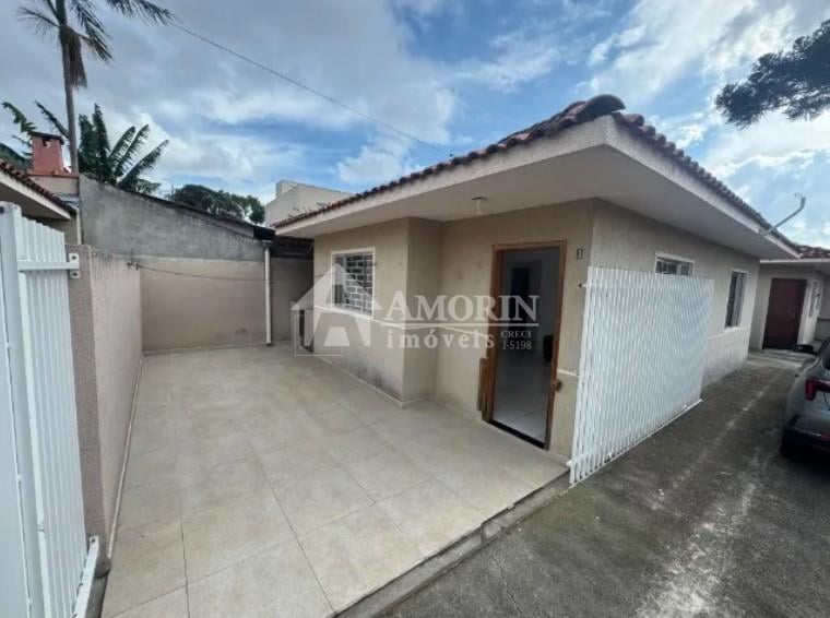 Casa em Condomínio Fechado no Cajuru, 2 Quartos, Vaga Exclusiv...