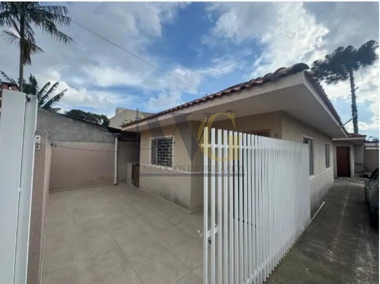 Casa em Condomínio Fechado no Cajuru, 2 Quartos, Vaga Exclusiv...