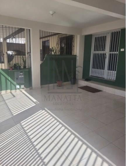 Sobrado 3 Quartos à Venda no Pinheirinho  Conforto, Garagem e ...