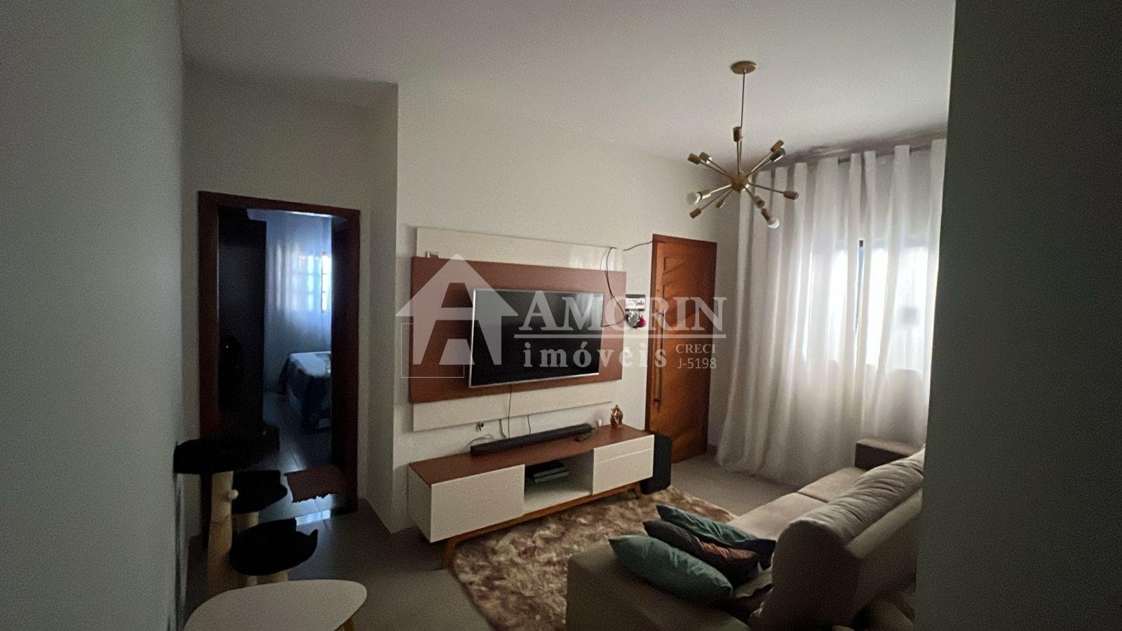 Casa à Venda no Jardim Ipanema, 3 Quartos, Suíte e Quintal par...
