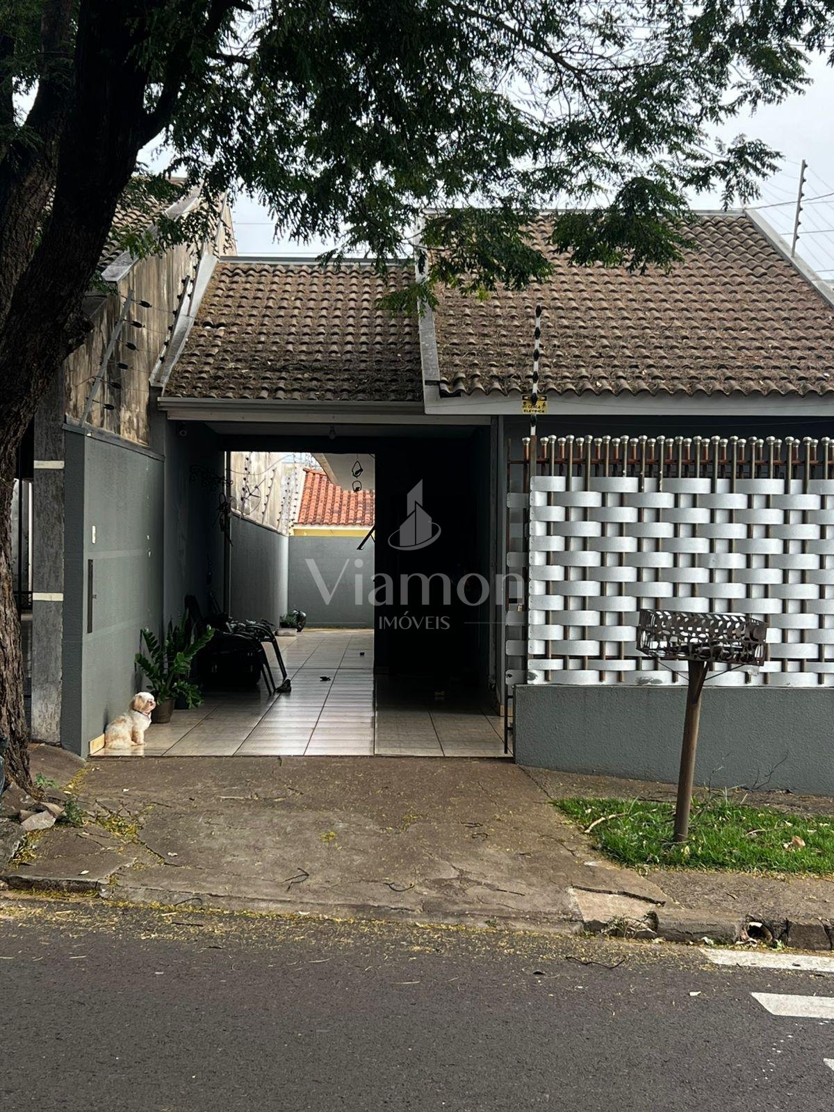 Casa à Venda no Jardim Ipanema, 3 Quartos, Suíte e Quintal par...