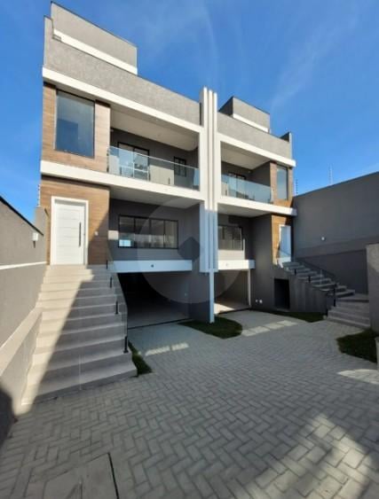 Triplex Novo com Terraço em Bairro Familiar  Conforto e Localização Privilegiada