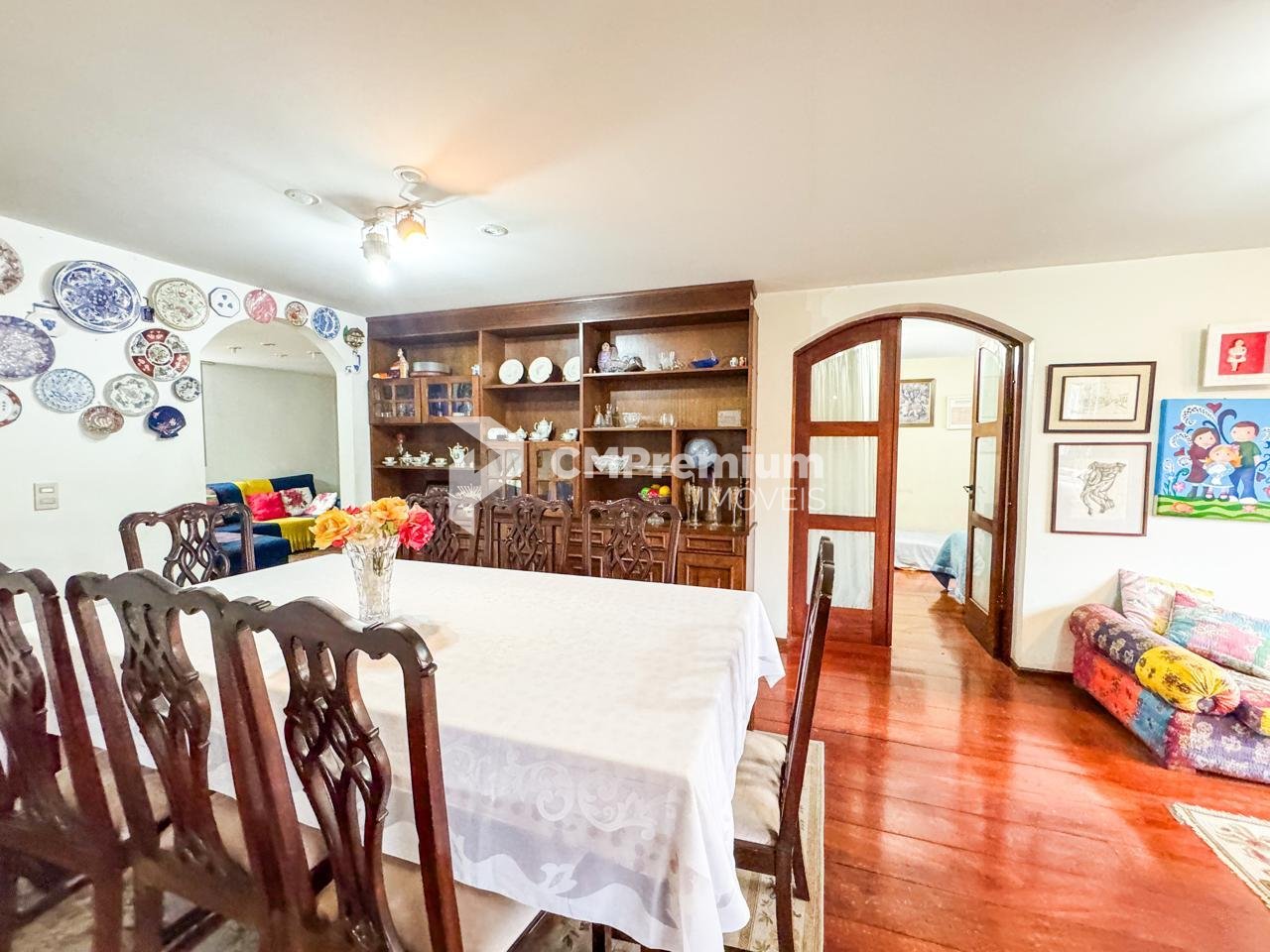 Apartamento de Alto Padrão no Água Verde, 262 m  de  Sofistica...