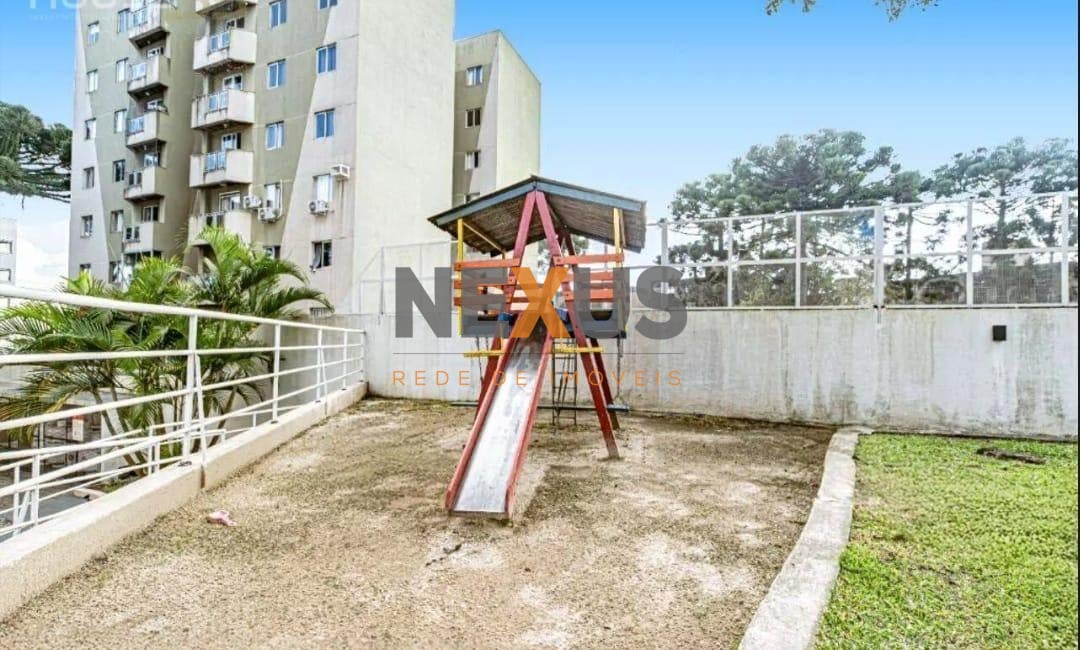 Apartamento ensolarado no Capão Raso  3 quartos com suíte, sac...
