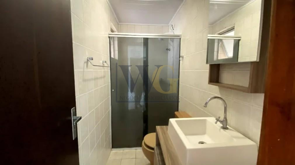 Apartamento Ensoralado no Último Andar com 1 Quarto, Vaga e Ót...