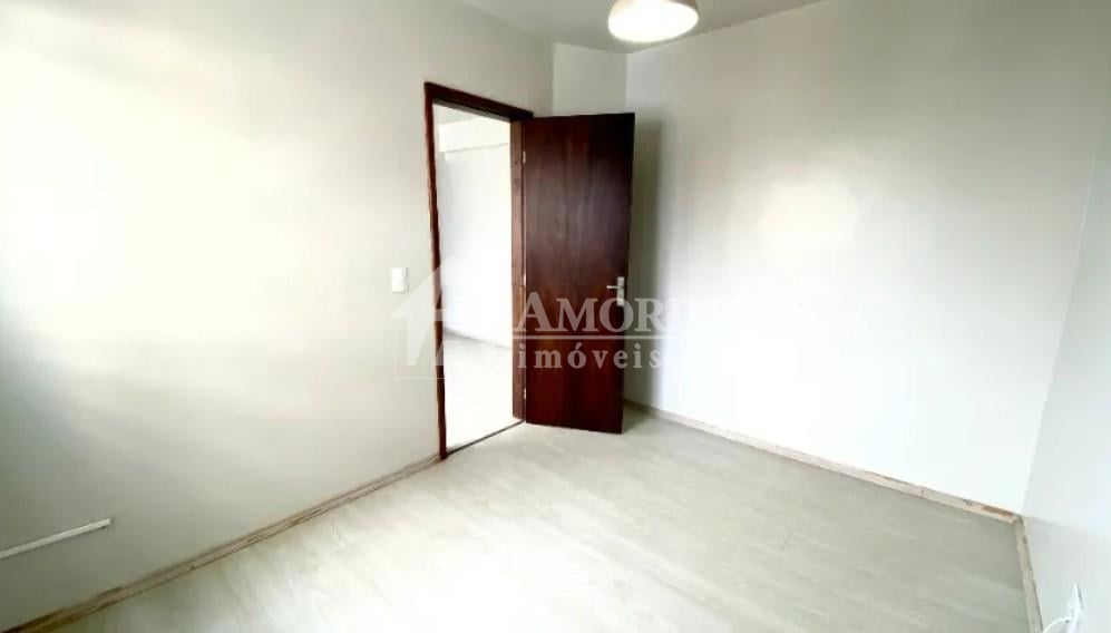 Apartamento Ensoralado no Último Andar com 1 Quarto, Vaga e Ót...