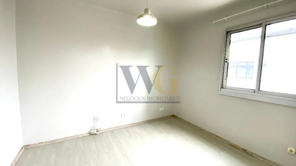 Apartamento Ensoralado no Último Andar com 1 Quarto, Vaga e Ót...