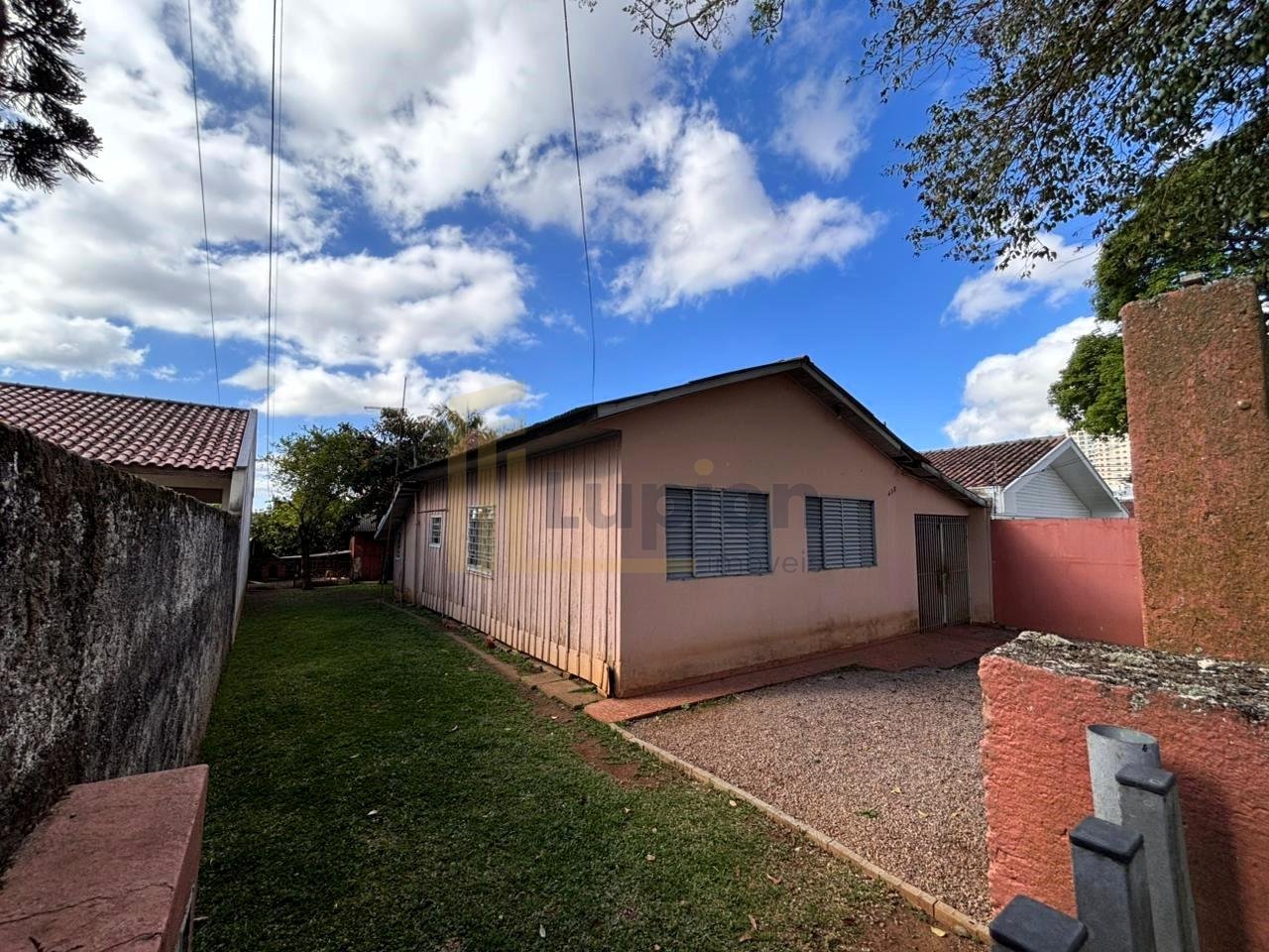 Terreno Amplo de 559m  no Capão Raso  Oportunidade para Invest...