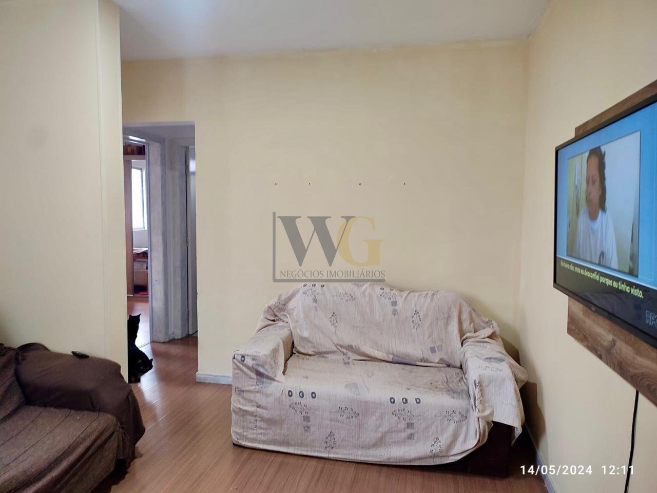 Apartamento Iluminado e Arejado no Cajuru  Localização Privil...