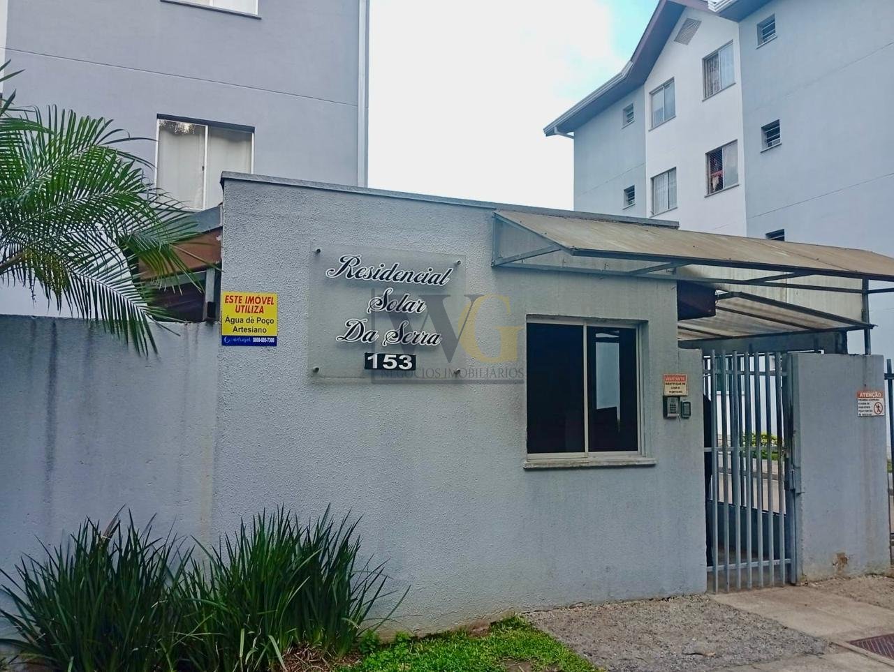 Apartamento Iluminado e Arejado no Cajuru  Localização Privil...