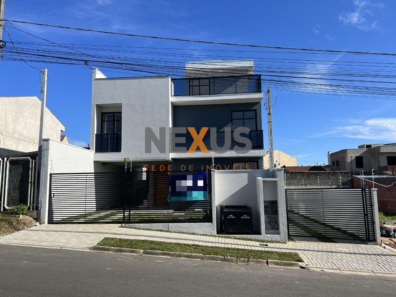 Exclusivo Sobrado à Venda  3 Unidades com Conforto e Design In...