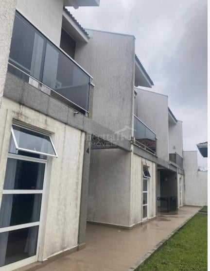 Exclusivo Sobrado 220 m  à Venda no Barreirinha  Condomínio Fe...