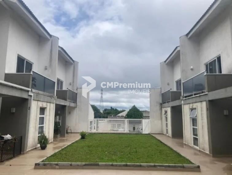 Exclusivo Sobrado 220 m  à Venda no Barreirinha  Condomínio Fe...