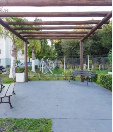 Apartamento Térreo no Condomínio Constance  1 Dormitório, Laze...