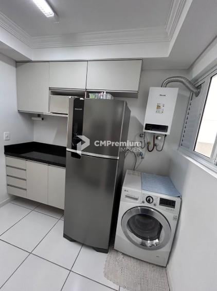 Apartamento Mobiliado à Venda no Santa Cândida  2 Quartos, Mod...