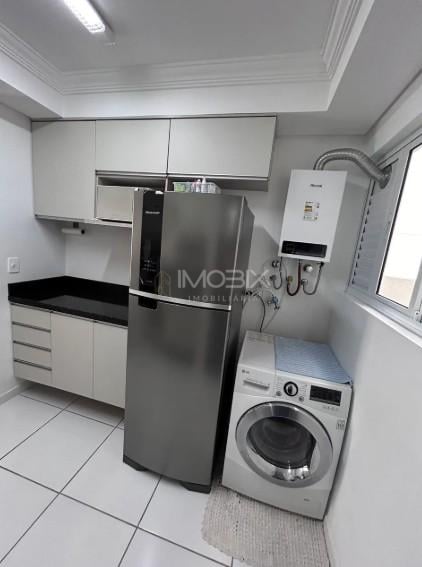 Apartamento Mobiliado à Venda no Santa Cândida  2 Quartos, Mod...