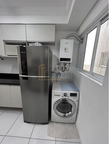 Apartamento Mobiliado à Venda no Santa Cândida  2 Quartos, Mod...