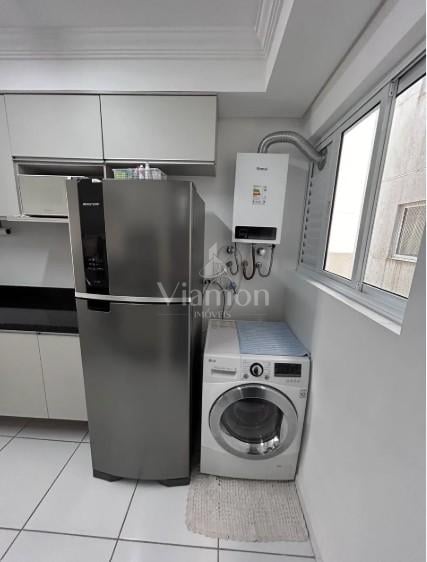 Apartamento Mobiliado à Venda no Santa Cândida  2 Quartos, Mod...