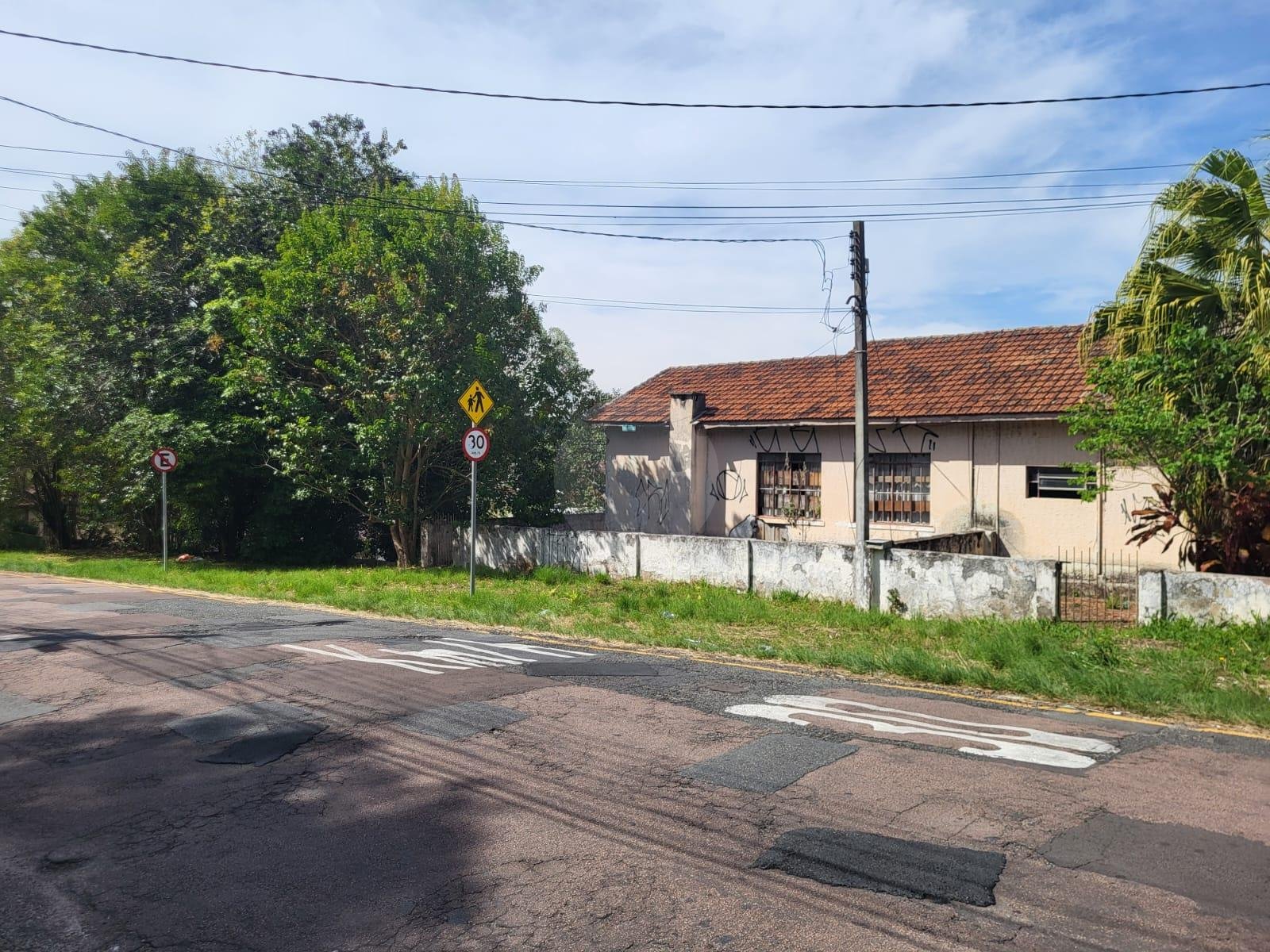 Terreno de Esquina 525 m  no São Lourenço  Localização Nobre e Potencial de Valorização