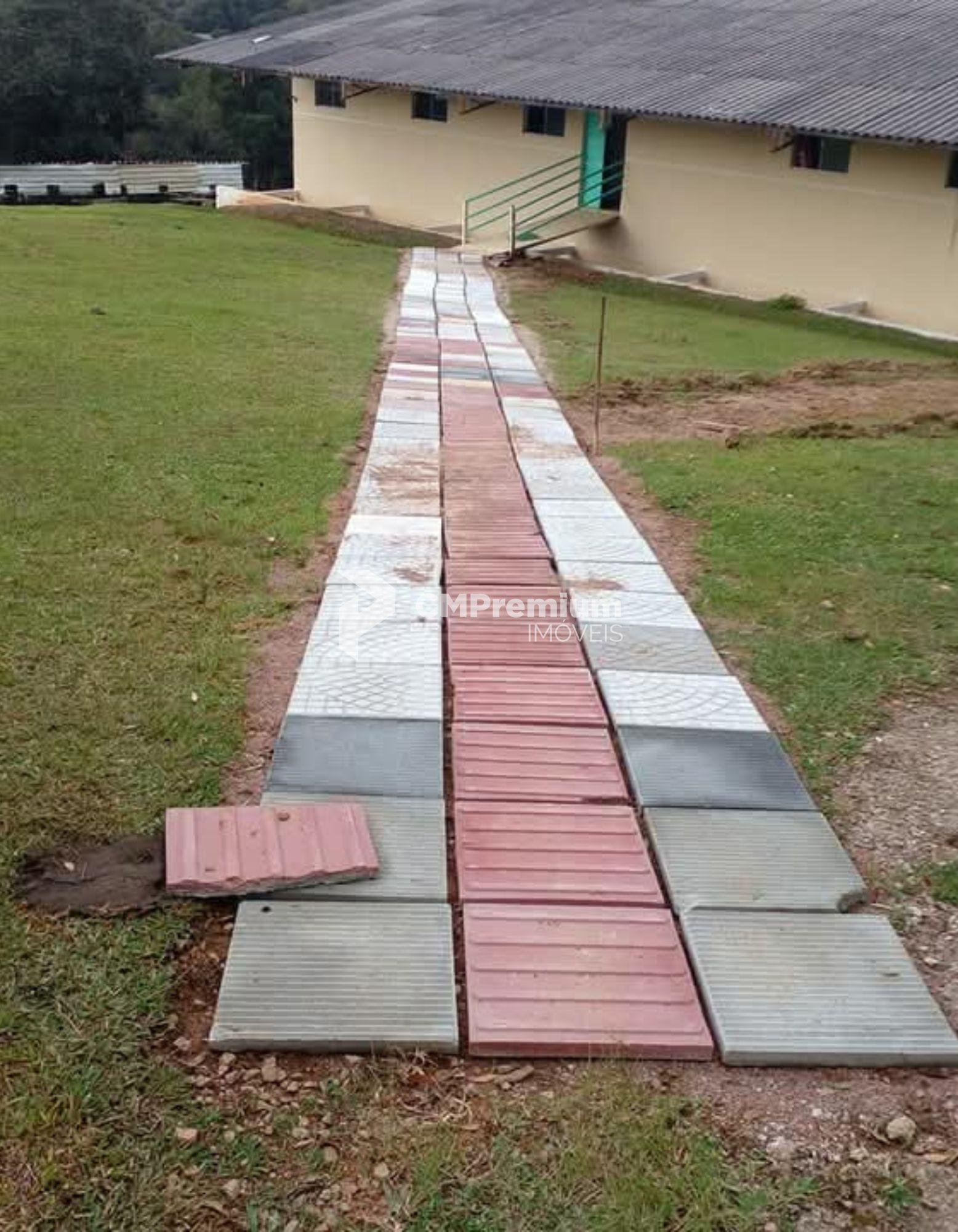 Chácara 58.440m  à Venda em Contenda  São José dos Pinhais | C...