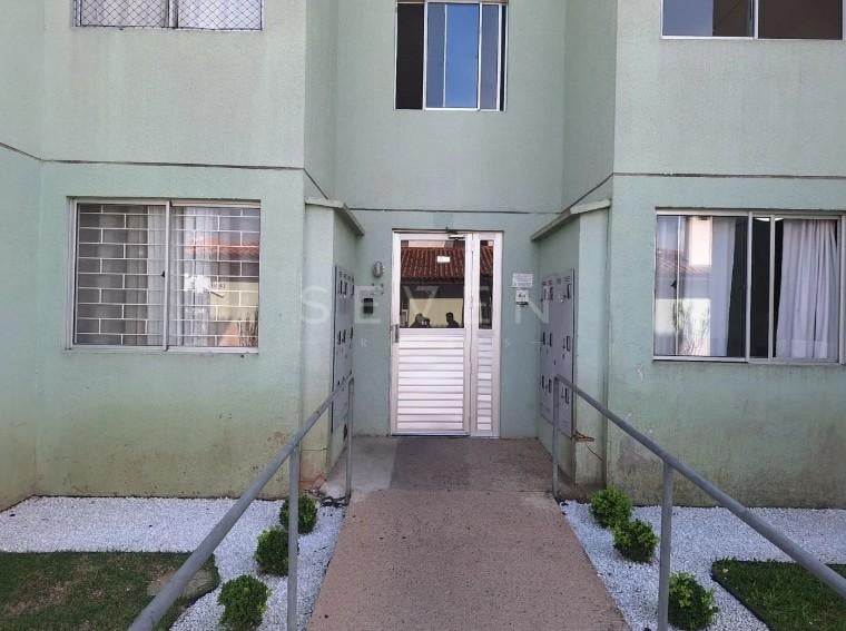 Apartamento mobiliado com 2 quartos  aceita troca por chácara ...